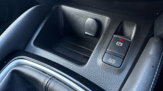 Nissan Qashqai 1.3 DiG-T Acenta Premium 5dr Petrol Hatchback